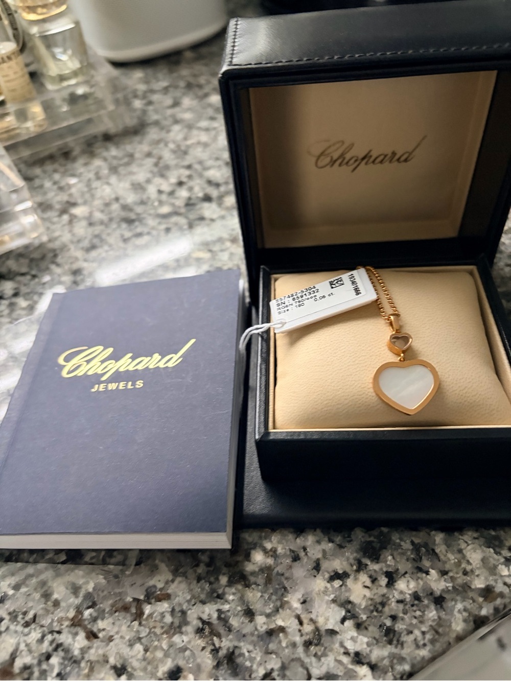 Chopard Rose Gold Heart Pendant with Mother-of-Pearl - Picture 6 of 7
